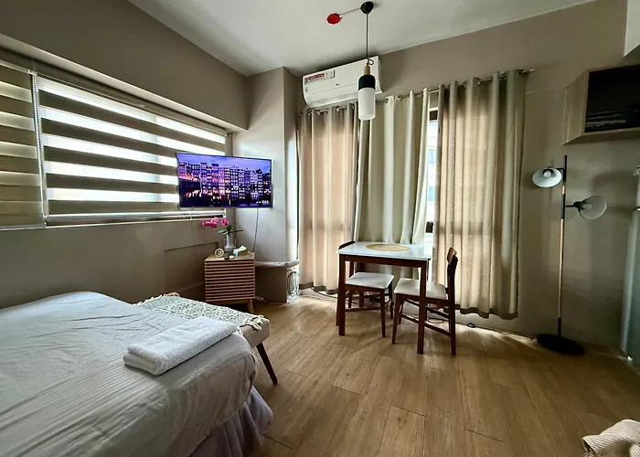 Urban Oasis At Monte Carlo Residenze, Sta Lucia Mall Apartamento *